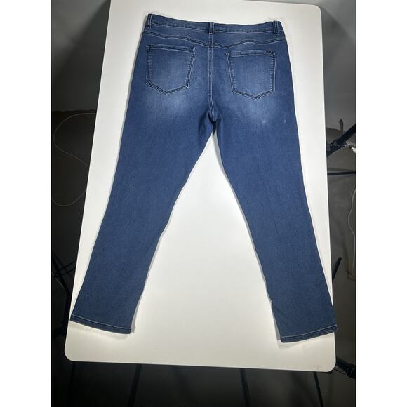 DG2 Diane Gilman Women’s 16W Embroidered Stretch Jeans Y2K Dark Wash Plus Size - Picture 10 of 16